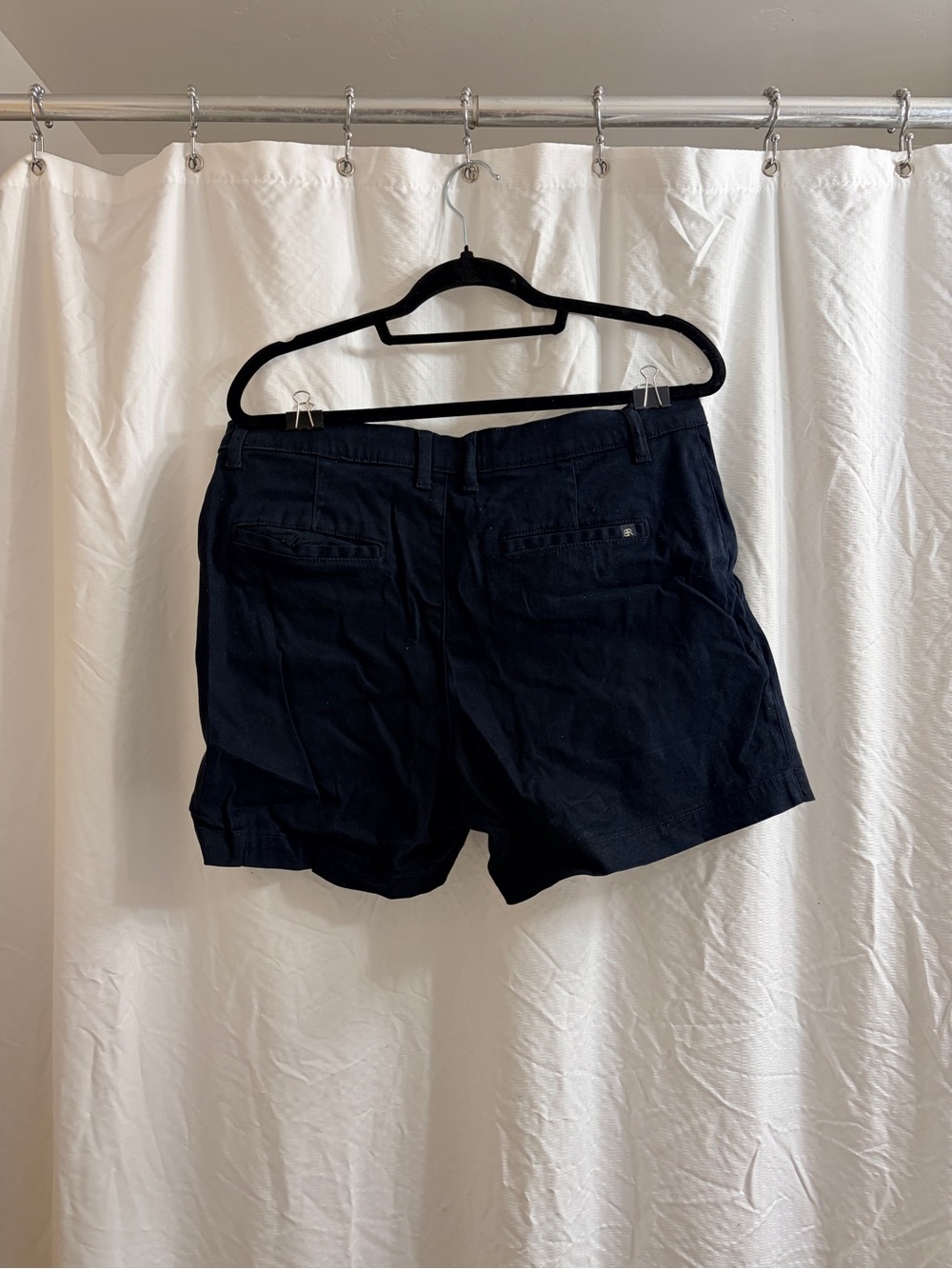 Banana Republic Navy Shorts. Size 14. - Picture 2 of 3